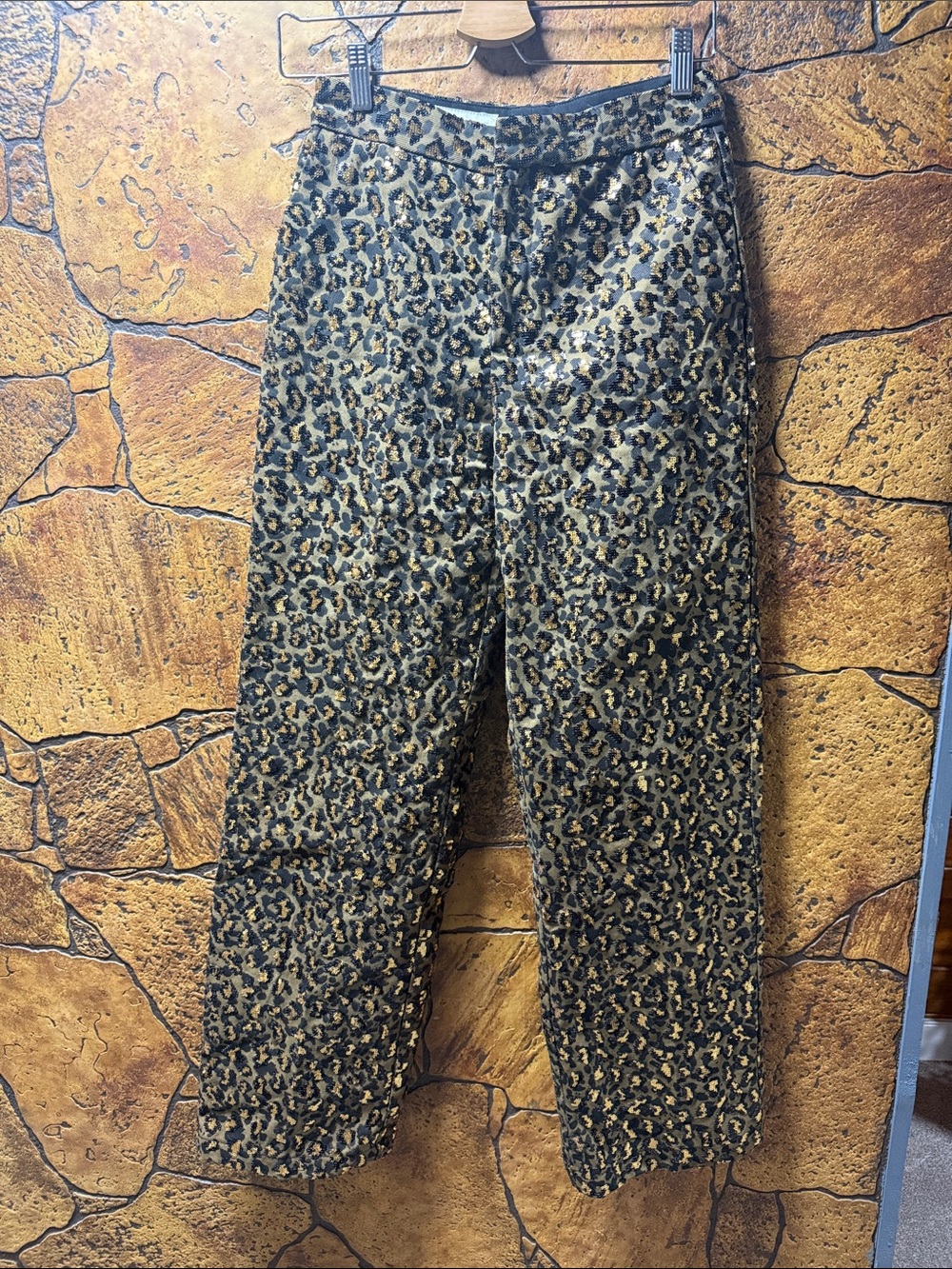 Zara Men's Leopard-Print Chinos in Black and Tan waist  13.5” inseam 12” L 41”